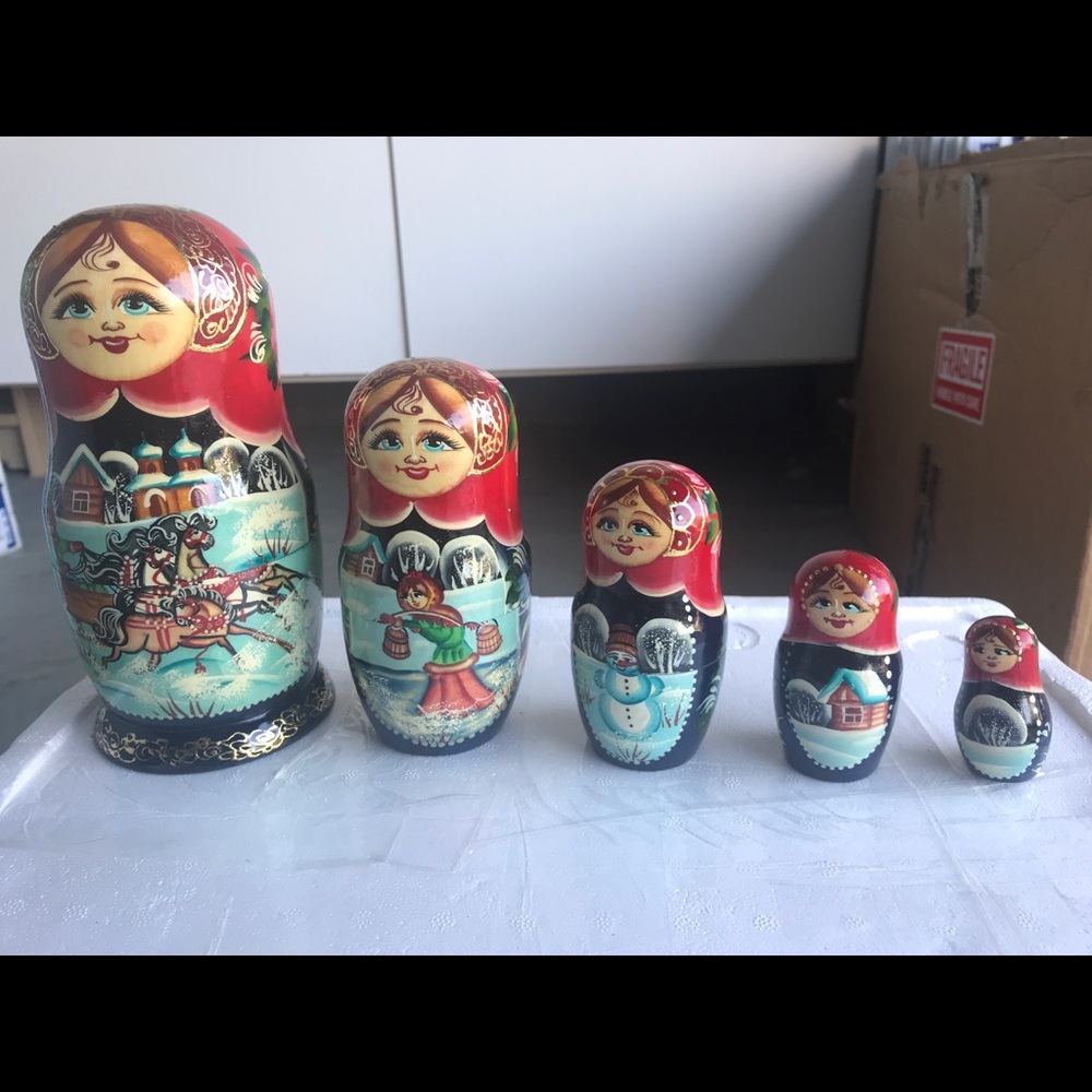 Russian nesting dolls
